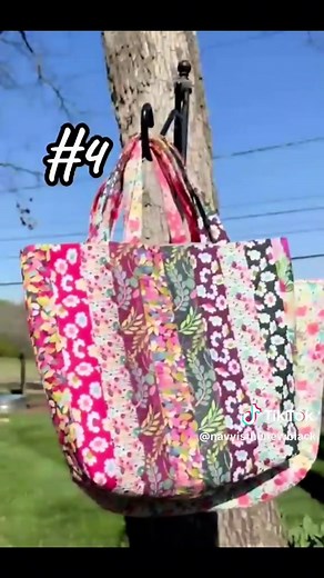 #sewing #sewingtiktok #sew #sewingdiy #quilting #quiltersoftiktok #fabric #totebags #smallbusiness