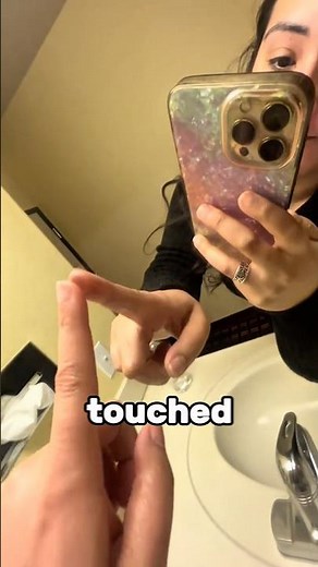 How to Spot a Two Way Mirror in your Hotel Room