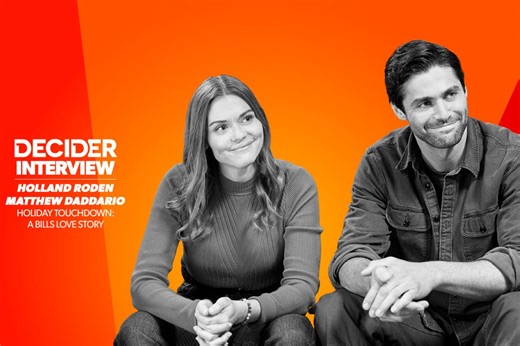 'Holiday Touchdown: A Bills Love Story' stars Holland Roden and Matthew Daddario settle an important buffalo wings debate:  Ranch or blue cheese?