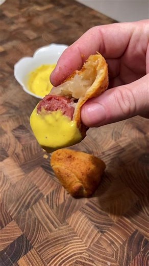 German Sausage Roll with Homemade Honey Mustard | Appetizer Ideas