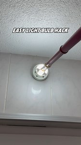 Light Bulb Hack #LightBulbHack #SmartHack #DIYHack #HomeTips | SR Digital Tips