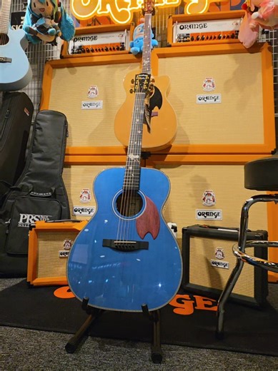 Headway HF-SAKURA SUMMER’25/STD Electro Acoustic Guitar Ocean Blue Pearl at Davis Guitar Music Centre singapore! 🥰 Looking for Headway Guitars in Singapore? 🤩 Visit Davis Guitar Music Centre, the official Headway Guitar distributor in Singapore! 🎸 We carry the latest Headway models in brand-new condition, ready for you to experience! 💖 Davis Guitar Music Centre has been the official distributor for Headway Guitars since 2013. Davis Guitar Music Centre played a pivotal role in introducing Hea