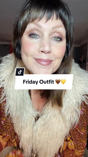 What it says on the tin. Dress #allaboutaudrey Boots @hm Fur @Joe Browns Bag @Phase Eight #fyp #ootd #boho #70s