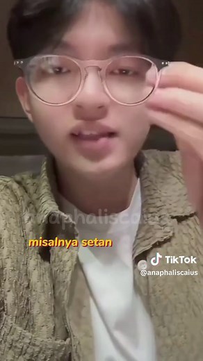 Learn Javanese with Maxwell: Wedi, Medeni, Ngilani, Winggi | Ruangguru