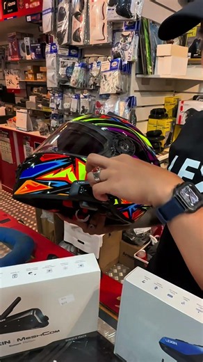 Lexin Intercom ada di Mecinda Racing KL