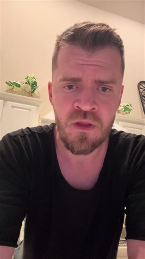 Please be aware of FAKE accounts!!