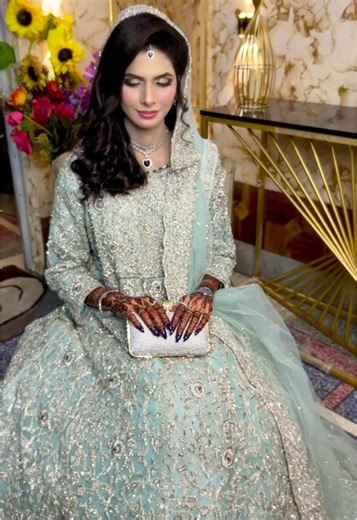 Silah Saloon: Stunning Hairstyle and Makeup Tutorials