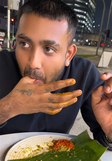Ayam Penyet Review and Pullechai Keerai Taste Test