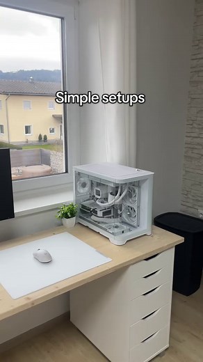 Simple Desk Setup Ideas for a Clean Workspace