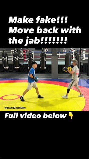 Boxing Technique with Coach Mike: Jab with a Step Back after the Feint!!! #shorts