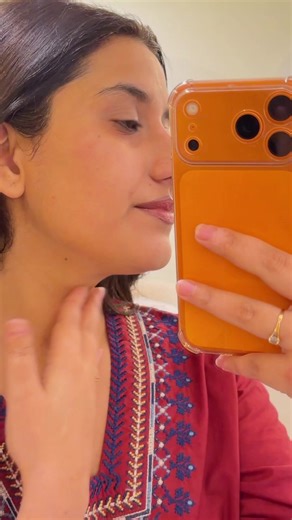 Effective Solutions for Double Chin Problems