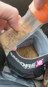 Solid PVA Bags made easy 👌 Tie them up quickly and easily in just a few simple steps 💪 Send to a friend who should try this! #FoxInternational #CarpFishing #PVAbag #CarpRigs #Tactics #PVAfishing | Fox International