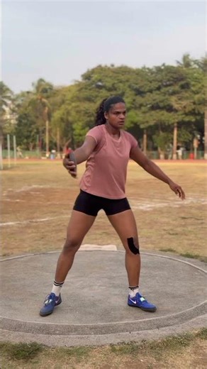 Discus rotation throw