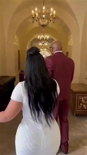 MsDee (@msd_woo)’s videos with Steppin Out - Badgir