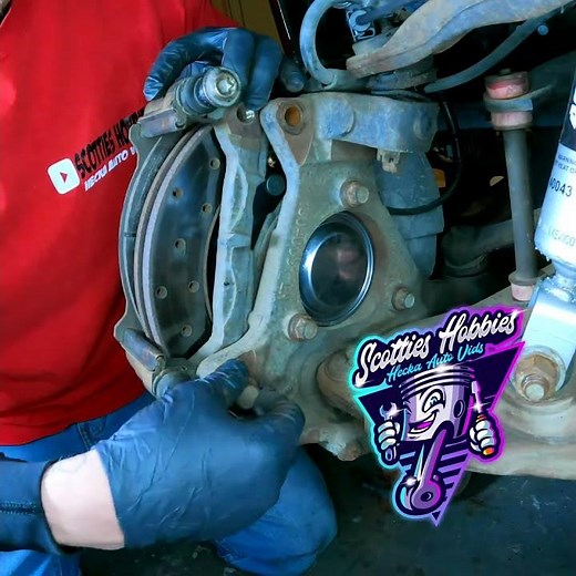 ⫷ Chevrolet / GMC Truck and SUV Wheel Bearing Install. 2000 - 2006 2wd ⫸