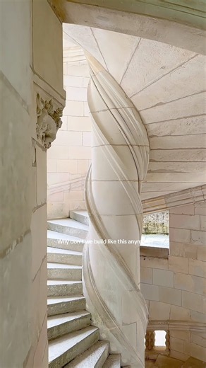 The beauty of Chambord. An architectural masterpiece. 🏰 #chambord #chateau #castle #medieval