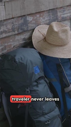 3 Things Every Experienced Traveler Packs