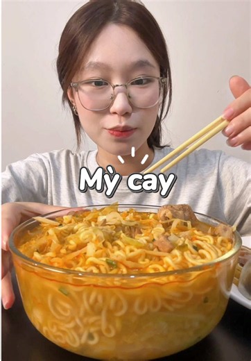 Hành trình ăn mỳ cay đầy gian nan😩 #mukbang #mycay #micay #xuhuong