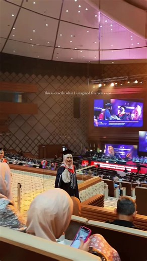 Hadiah dari Hanis untuk Mak, Ayah, dan Rakan IPG - Konvokesyen IPG