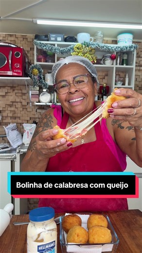 Gostaram do bolinho de calabresa com queijo? #receitas #bolinhodecalabresacomqueijo