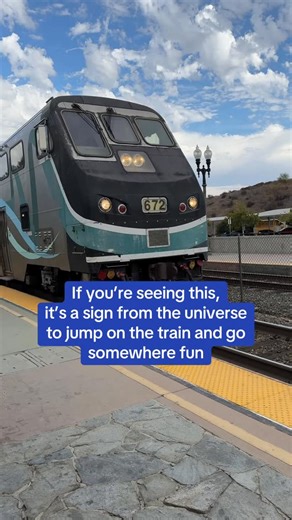 Metrolink on Instagram: "It’s a beautiful day for a train ride. Need some suggestions about where Metrolink can take you? Ask in the comments ⬇️"