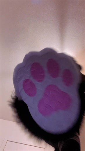🎀’s in my hair 🤣 #Furry #Protogen #fursuit #Fyp