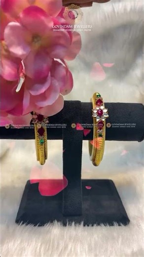 Valentine’s Day is calling... and it sounds like timeless elegance. 📞✨