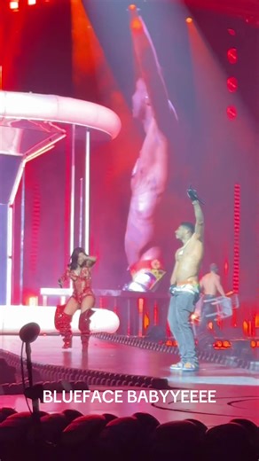 Cardi Brings Out Blueface for an Exciting Performance