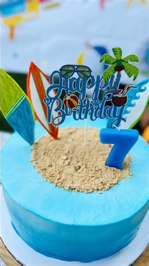 Surf 🏄‍♂️ themed Birthday Cake!! #surf #surfcake @designsbyrnr4035