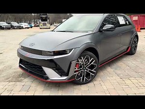 Ecotronic Gray Matte: 2025 Hyundai Ioniq 5 N