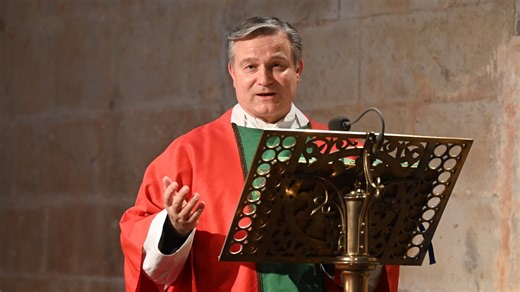 Domkapitular Hofmann in der Kapitelsmesse am Montag der vierten Osterwoche