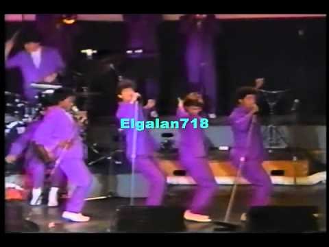 ANIBAL BRAVO (video 2 de 2) - CARNAVAL DEL MERENGUE 1986 EN NUEVA YORK