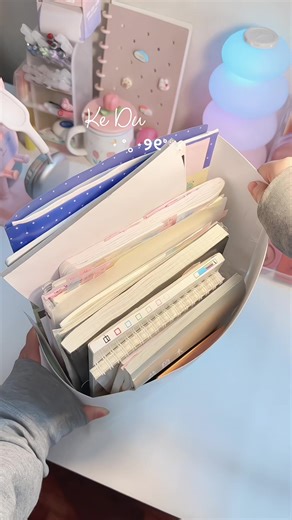 Review Kệ Để Sách Bút Siuu Gọn: Xu Hướng Mới