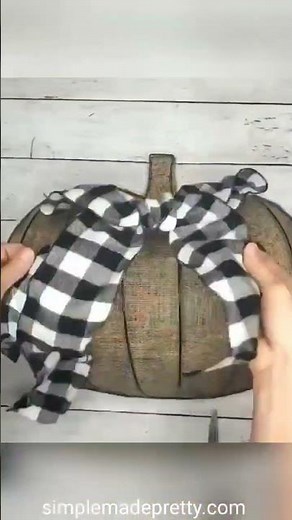 Dollar Tree DIY Pumpkin Wreath Form 🧡 #dollartreediy #dollartree #dollartreecrafts