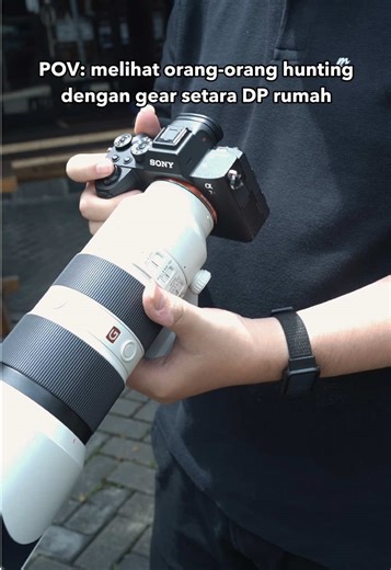 "Ini motret apa lagi survei properti yaa" "Wihh kuat juga tuh orang ne...