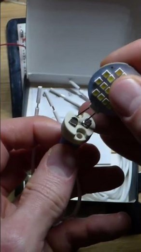 Easy To Use Wired Socket For G4 Light Bulb