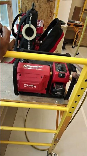 Want a QUIETER Workshop? Try This 2 Gallon Air Compressor