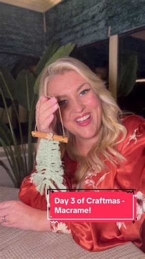 If you have never tried Macrame before, this is the Christmas to give it a go! 🎄 Make sure to save this video down, re-watch it a couple of times until you get the process and you’ll nail it (honestly, it’s super easy!) There are loads more Macrame projects in my book (Craft Your Year) too!! Let me know if you have a go at this! *Make sure to listen with the sound on to hear me talk you through it too! #homedecor #homediy #diyhomedecor #christmas #christmascandles #chistmasdecor #christmasDIY #