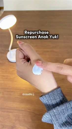 SUNSCREEN RECOMMENDATION FOR CHILDREN, NO WHITE CAST, EASY TO ABSORB, AZARINE KIDS SUNSCREEN BPOM...