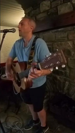 Bruce Springsteen - I'm on Fire | Live Acoustic Cover #BruceSpringsteen #ImOnFire #LiveMusic