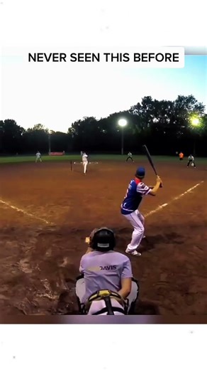 What do you call this swing...🔥