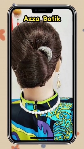 4.6K views · 29 reactions | tutorial membuat sanggul yang sangat simpel sekali | sanggul rambut | model sanggul simpel #tutorialmembuatsanggul #modelsanggulterbaru #jepitrambut #jepitsanggul #bunhairstyle #simplebunstyle #modelsanggulkartini #modelsanggulsimpel | Pretty Studio | Facebook