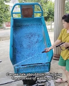 There's something oddly satisfying about the process of washing🧼🚿 | DIY Panda