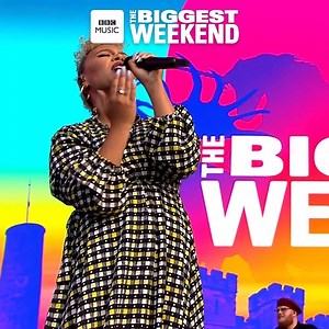 42K views · 146 reactions | Emeli Sandé had us in ‘Heaven' with her powerful performance at Perth's #BiggestWeekend main stage  | BBC Radio 2 | Facebook