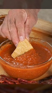 3 Salsa Roja Recipes with Dried Chiles 🌶️ Guajillo, Ancho and Chile de Arbol | ArnieTex