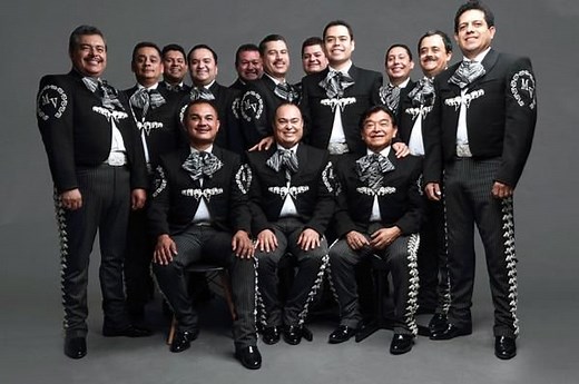 LAS GOLONDRINAS - Mariachi Vargas de Tecalitlán - LETRAS.COM
