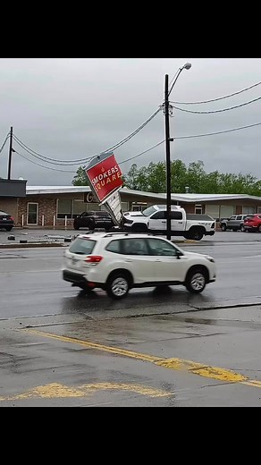 5/28/2025 9:36AM Vehicle accident with injuries and entrapment Smokers Square | Cambria Scanner Alert