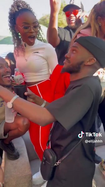 Lekompo Balcony Mix 6: Enjoy the Vibrant Beats