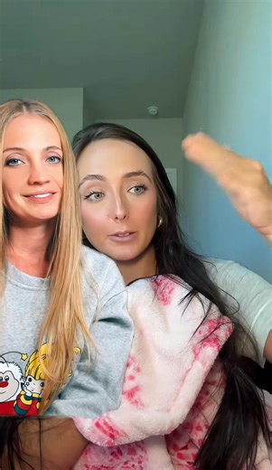 Woman thinks husband is "broken" because he always makes seggy jokes!