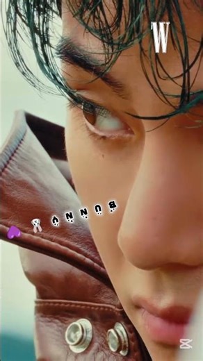 Charming uneven eyes🤧 a mole above the lips😩 a languid voice😭 Taehyung for W Korea😎🔥